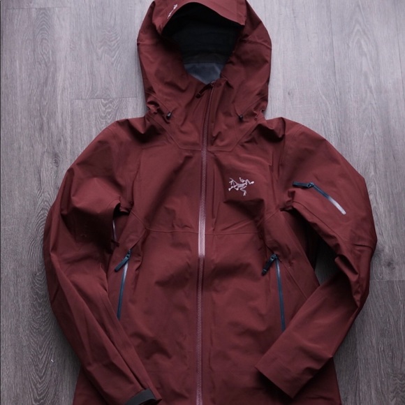 Arcteryx sentinel AR jacket women’s - Picture 1 of 9
